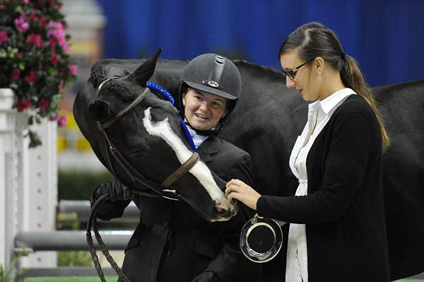 WIHS-10-22-09-DSC_4982-Mirasol-KelseyThatcher-SmJrHtr16-17-Presentations-DDeRosaPhoto.jpg