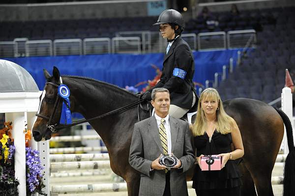 WIHS-10-24-09-Cl182-WIHSJrEqJpr-DSC_189-Graphiq-ChaseBoggio-Presentations-DDeRosaPhoto.jpg
