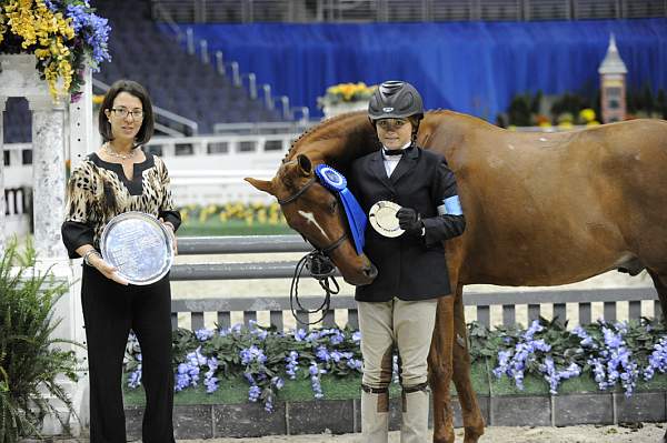 WIHS-10-25-09-LgPnyHtr-DSC_2323-AllTheBest-VictoriaColvin-Presentations-DDeRosaPhoto.jpg
