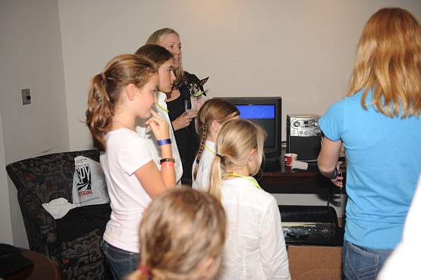 WIHS-10-24-09-DER_8532-JrParty-SocialFunctions-DDeRosaPhoto.jpg