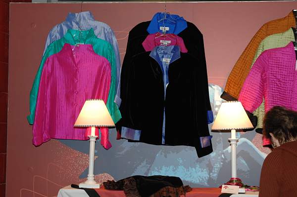 WIHS-10-21-09-DSC_0049-Vendors-DDeRosaPhoto.jpg