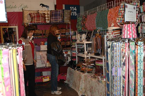 WIHS-10-21-09-DSC_0078-Vendors-DDeRosaPhoto.jpg