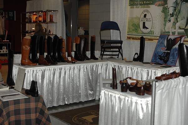 WIHS-10-21-09-DSC_0086-Vendors-DDeRosaPhoto.jpg