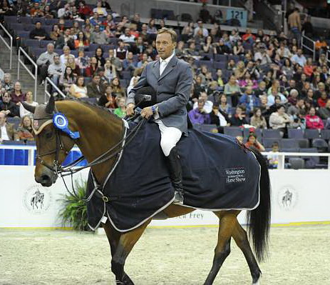 WIHS-10-23-09-DER_7050-OpJpr213-Olinda-ToddMinikus-Winners-DDeRosaPhoto.jpg