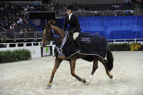 WIHS-10-24-09-DSC_0389-Travino-SamanthaSchaefer-Winners-DDeRosaPhoto.jpg