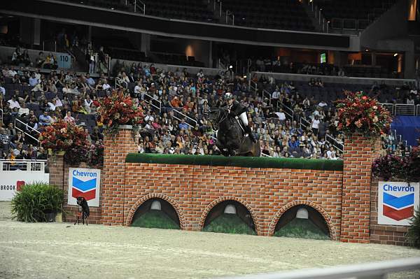 WIHS-10-23-09-DER_7616-LittleEmir-ShaneSweetnam-DDeRosaPhoto.jpg