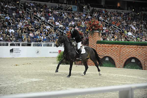 WIHS-10-23-09-DER_7621-LittleEmir-ShaneSweetnam-DDeRosaPhoto.jpg