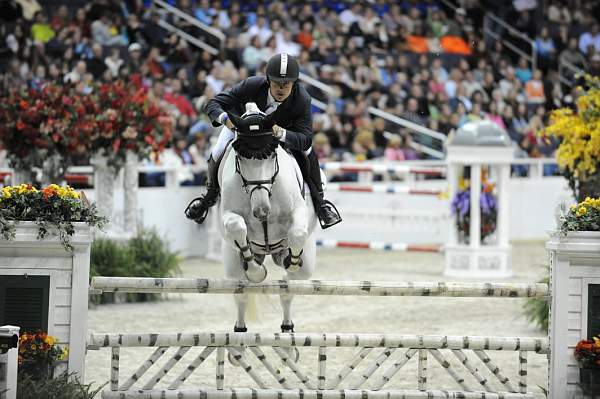 WIHS-10-24-10-PresCup-DSC_0877-Carlos-Boy-KenBerkley-DDeRosaPhoto.jpg