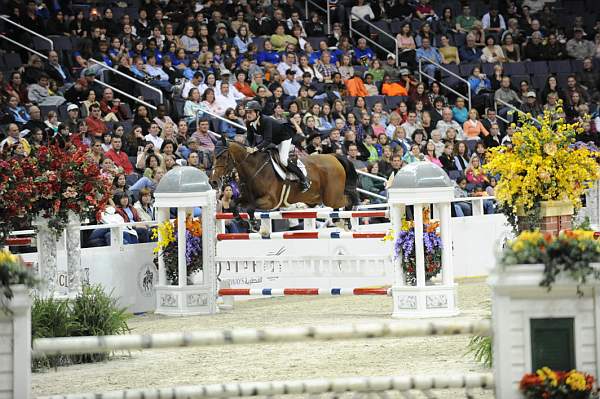 WIHS-10-24-10-PresCup-DSC_1139-Obelix-DarraghKenny-DDeRosaPhoto.jpg