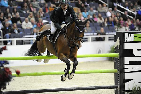 WIHS-10-24-10-PresCup-DSC_1210-Zamiro16-ShaneSweetnam-DDeRosaPhoto.jpg