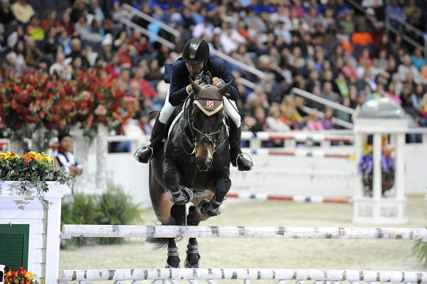 WIHS-10-24-10-PresCup-DSC_1318-Alaska-ToddMinikus-DDeRosaPhoto.jpg