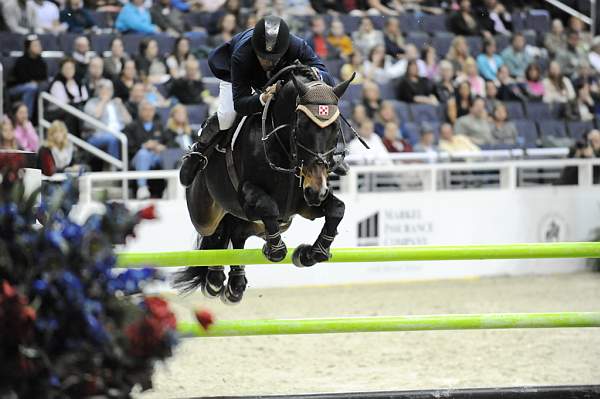 WIHS-10-24-10-PresCup-DSC_1334-Alaska-ToddMinikus-DDeRosaPhoto.jpg