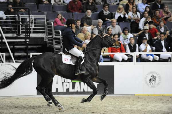 WIHS-10-24-10-PresCup-DSC_1339-Alaska-ToddMinikus-DDeRosaPhoto.jpg