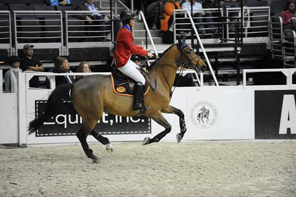 WIHS-10-24-10-PresCup-DSC_1392-QuincyB-HillaryDobbs-DDeRosaPhoto.jpg