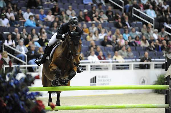 WIHS-10-24-10-PresCup-DSC_1413-CoulettoKJames-McLainWard-DDeRosaPhoto.jpg