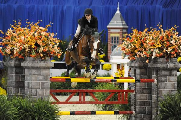 WIHS-10-22-09-DSC_5534-LuckyOne-LillianHahn-AOJpr-DDeRosaPhoto.jpg