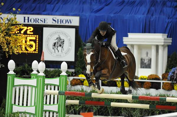 WIHS-10-22-09-DSC_5541-LuckyOne-LillianHahn-AOJpr-DDeRosaPhoto.jpg