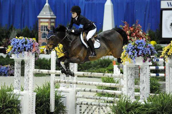 WIHS-10-24-09-Cl203JrJpr-DSC_9275-Iscariote-JessicaSpringsteen-DDeRosaPhoto.jpg