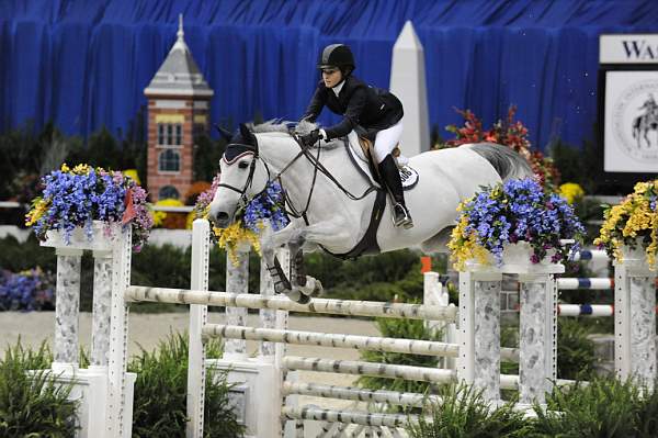 WIHS-10-24-09-Cl203JrJpr-DSC_9290-Cachette-ChristyDistef-DDeRosaPhoto.jpg