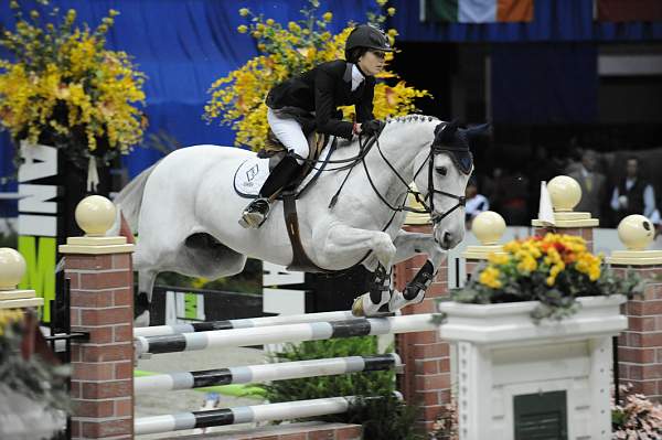 WIHS-10-24-09-Cl203JrJpr-DSC_9352-KartoucheVDWaters-CharlotteJacobs-DDeRosaPhoto.jpg