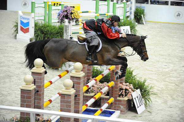 WIHS-10-22-09-Gamblers-DSC_7071-Goldika559-McLainWard-DDeRosaPhoto.jpg