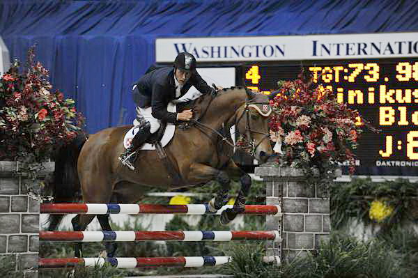 WIHS-10-24-09-DSC_9745-ToddMinikus-Olinda-OpenJprs-DDeRosaPhoto.jpg