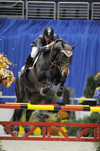 WIHS-10-22-09-OpJpr210-DER_5878-Alaska-ToddMinikus-DDeRosaPhoto.jpg