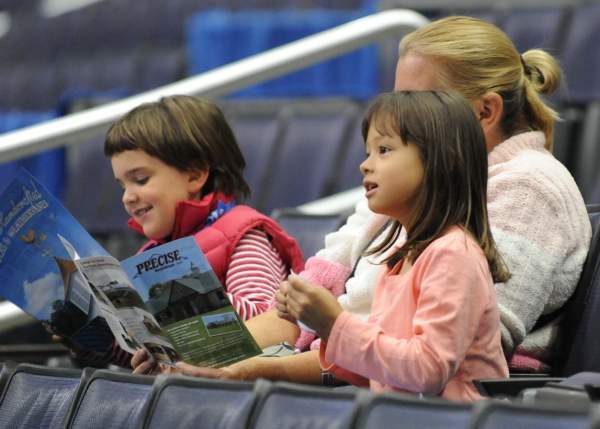 WIHS-10-23-09-DER_6772-OpJpr213-DDeRosaPhoto.jpg