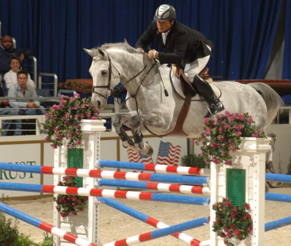 MarkLeone-0992-Asante-WIHS-10-26-06-DeRosaPhoto.jpg