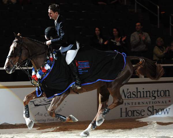 McLainWard-Sapphire-DSC_0007-WIHS08-DDeRosaPhoto.jpg