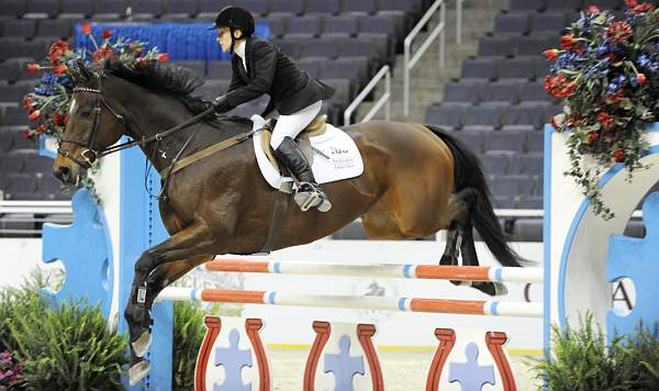 WIHS-10-21-09-AdultJprCh-DSC_3457-Shock-KarenThurm-Ferreri-DDeRosaPhoto.jpg