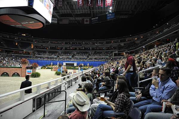 WIHS-10-23-09-DSC_8883-Crowds-DDeRosaPhoto.jpg