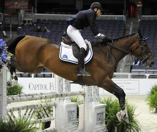 WIHS-10-21-09-DSC_3618-AdultJprCh-PalermoPark-AhmedAlali-Sponsors-CapitolFile-DDeRosaPhoto.jpg