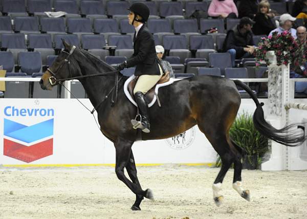 WIHS-10-20-09-DSC_0477-Respekt13-TraceyPan-kita-Sponsors-Chevron-DDeRosaPhoto.jpg