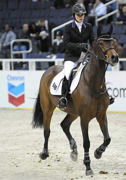 WIHS-10-21-09-AdultJprCh-DSC_3408-MissKitty-KatherineEdgell-Sponsors-Chevron-DDeRosaPhoto.jpg