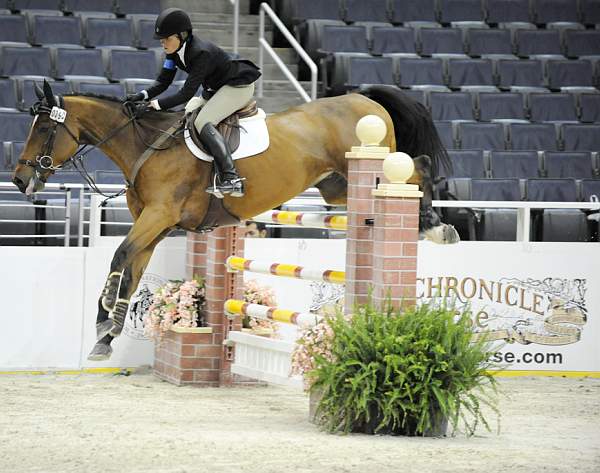 WIHS-10-22-09-DSC_5811-Thorstin-LauraPfeiffer-JrJpr-Sponsors-Chronicle-DDeRosaPhoto.jpg