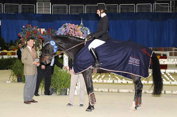 WIHS-10-21-09-AdultJprCh-DSC_3573-Max-KenzieDonovan-DDeRosaPhoto.jpg