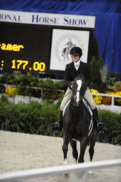 WIHS-10-20-09-DSC_1055-Escapade-LindsayKramer-DDeRosaPhoto.jpg