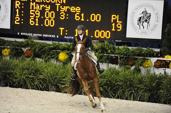 WIHS-10-20-09-DSC_1140-Luvbug-PattiSchindler-DDeRosaPhoto.jpg