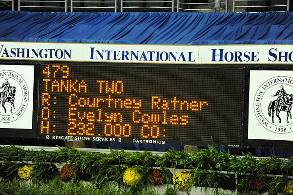 WIHS-10-20-09-DSC_0549-TankaTwo-CourtneyRatner-DDeRosaPhoto.jpg