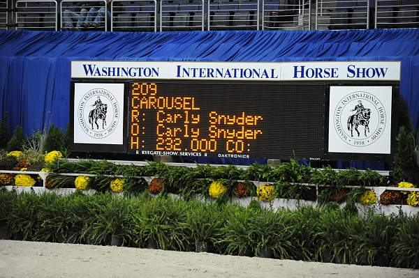 WIHS-10-20-09-DSC_0570-Carousel-CarlySnyder-DDeRosaPhoto.jpg