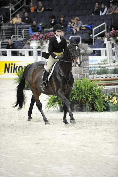 WIHS-10-20-09-DSC_0603-Laguna-JanelleCyprich-DDeRosaPhoto.jpg