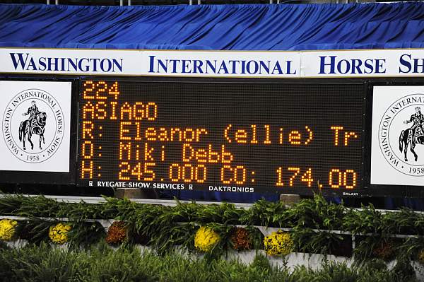 WIHS-10-20-09-DSC_0656-Asiago-EllieTrepte-DDeRosaPhoto.jpg