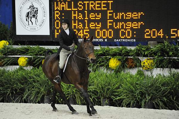 WIHS-10-20-09-DSC_0739-Wallstreet-HaleyFunger-DDeRosaPhoto.jpg