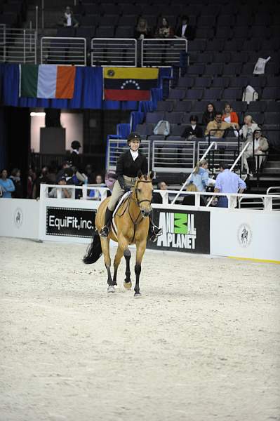 WIHS-10-20-09-DSC_0753-BuckNaked-HelenStanley-DDeRosaPhoto.jpg