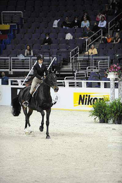 WIHS-10-20-09-DSC_0580-Lexington-SiennaSumavielle-DDeRosaPhoto.jpg