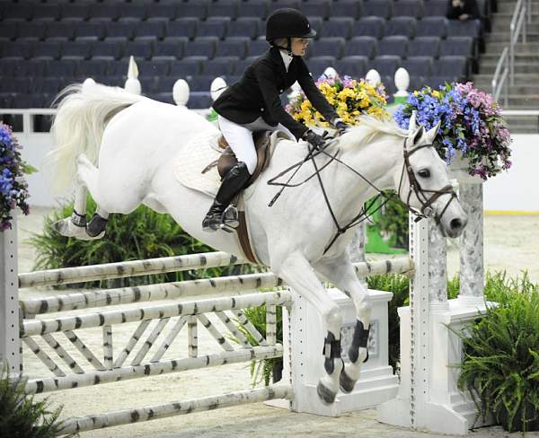 WIHS-10-21-09-DSC_2940-WIHSChildJpr-KindaBlue-MadelineThatcher-DDeRosaPhoto.jpg