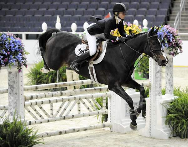 WIHS-10-21-09-DSC_2996-WIHSChildJpr-MioW-KimberlySaul-DDeRosaPhoto.jpg