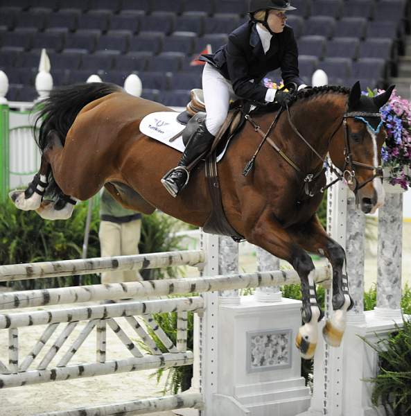 WIHS-10-21-09-DSC_3031-WIHSChildJpr-KabaretDeCer-JennaFriedman-DDeRosaPhoto.jpg