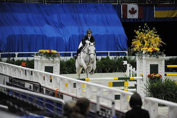 WIHS-10-21-09-DSC_3048-WIHSChildJpr-PinkFloyd-ElizabethAllen-DDeRosaPhoto.jpg